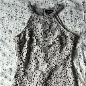 Lulus Gray Floral Lace Dress